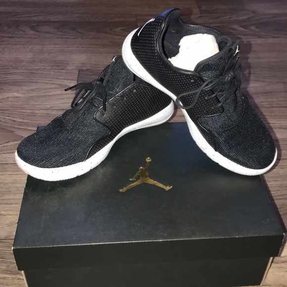 jordan eclipse boys